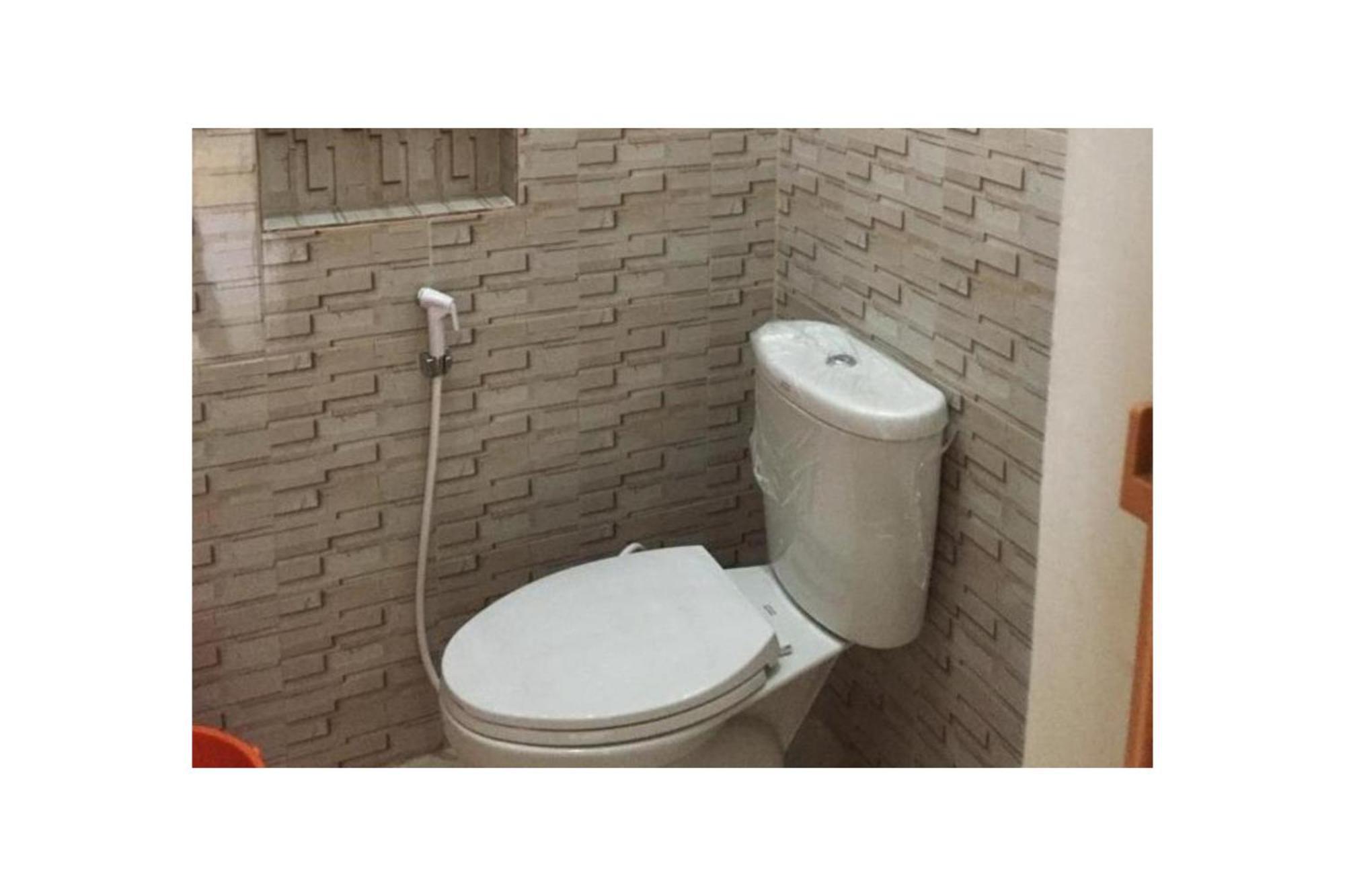 Townhouse Oak Vip Suites, Near Pnr Pasay Evangelista, Makati Manila Makati City ภายนอก รูปภาพ