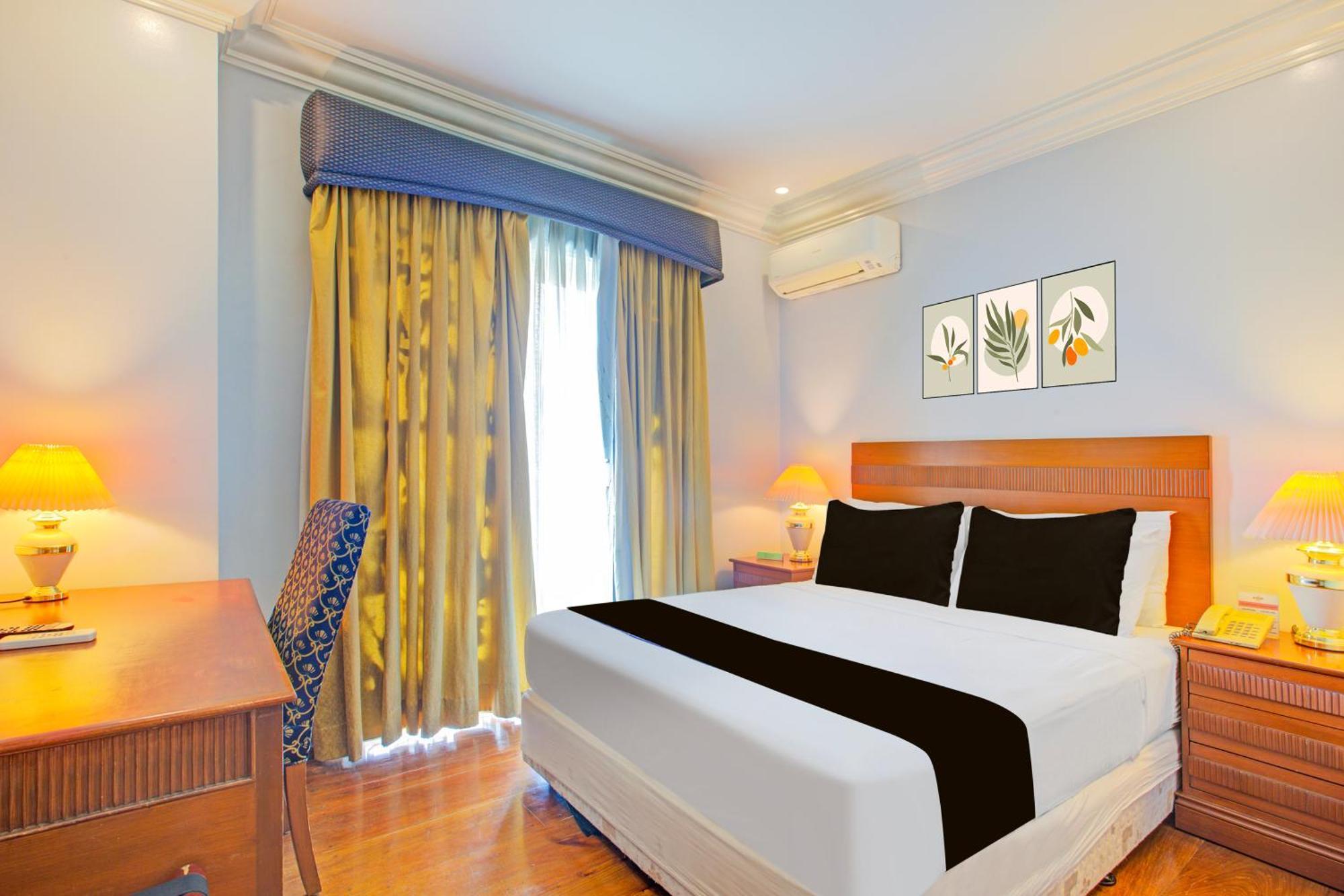 Townhouse Oak Vip Suites, Near Pnr Pasay Evangelista, Makati Manila Makati City ภายนอก รูปภาพ